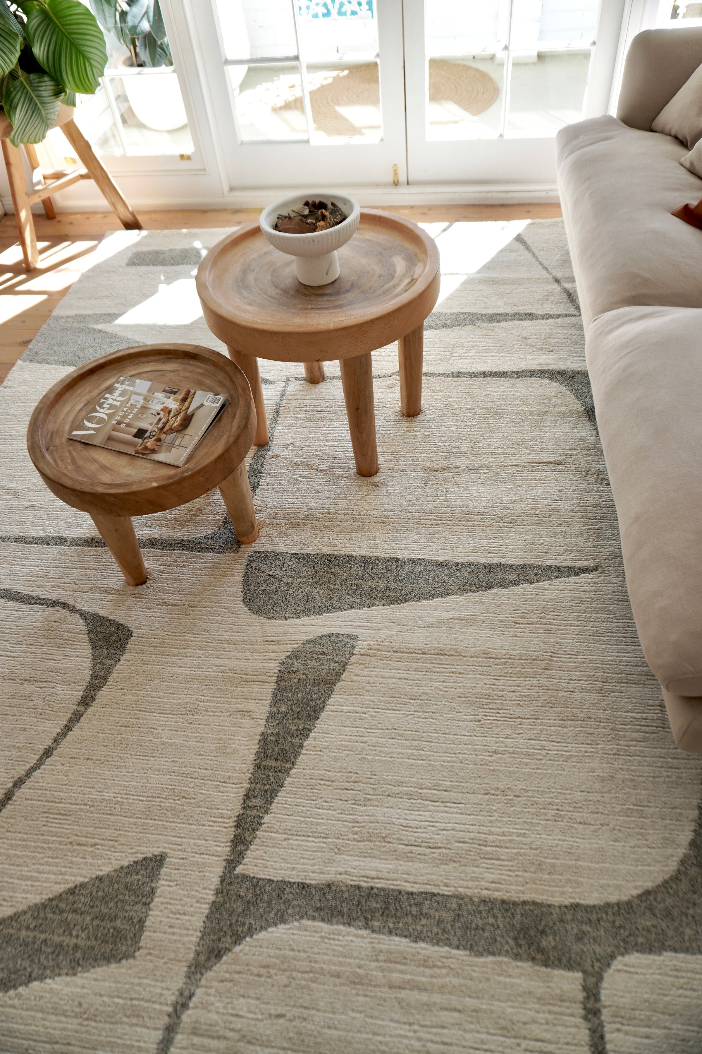 Highton Loki Abstract Grey Rug – Modern Elegance for Geelong Homes ...