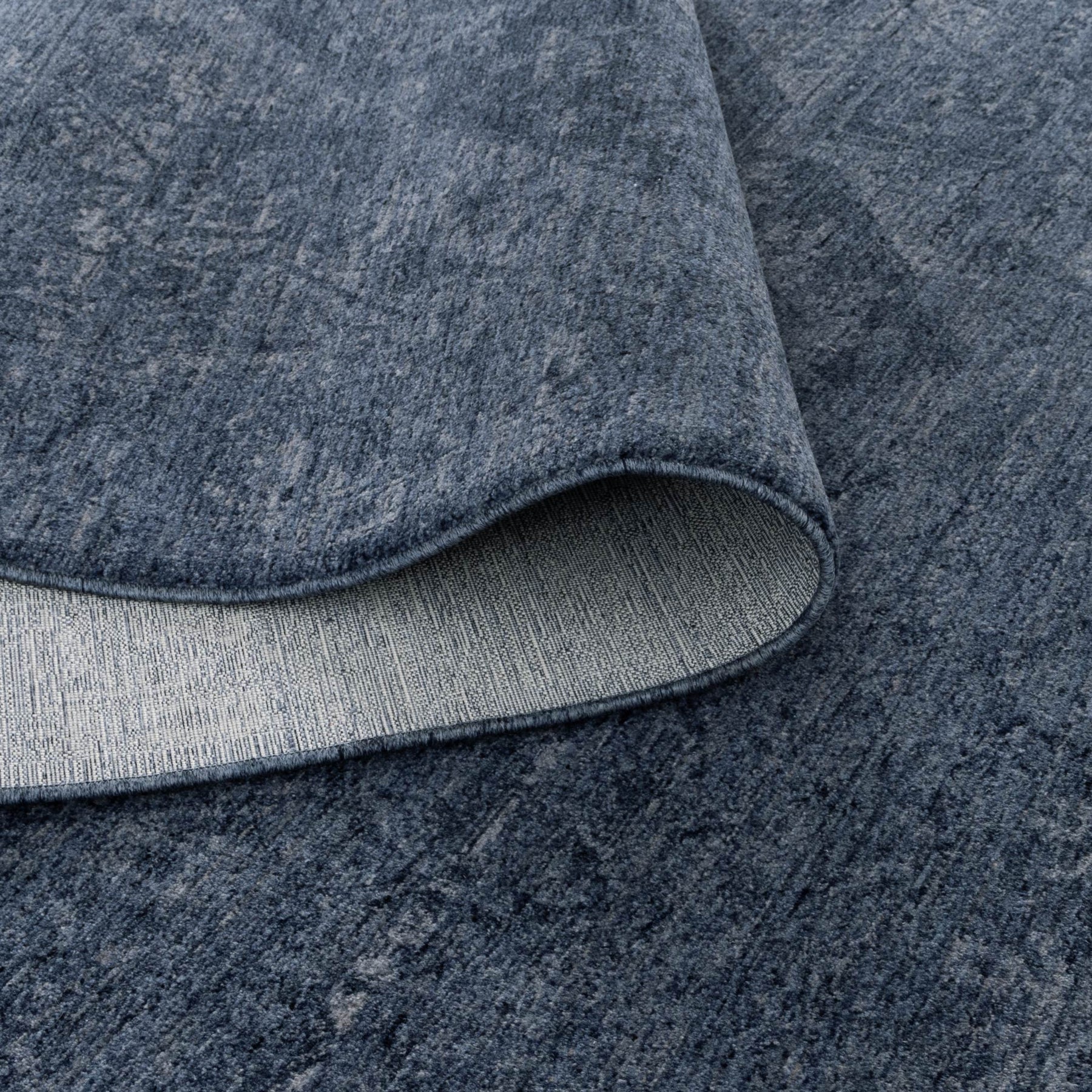 Small Deep Rug Riviera Deep Navy Rug | Modern Coastal Transitional Design – Rug N Roll
